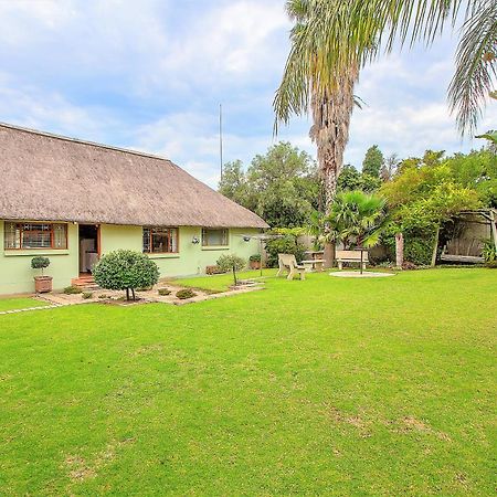 Ndalo Guest House, Badplaas Exterior photo