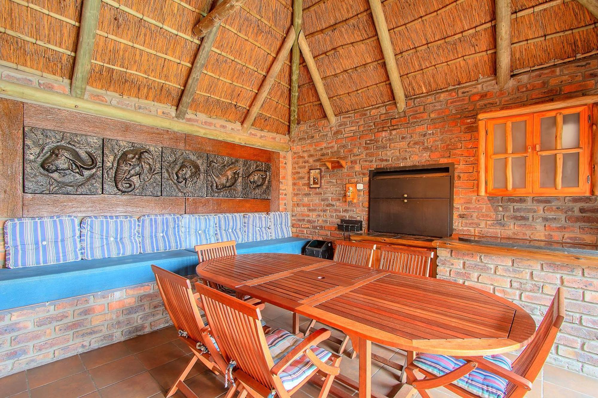 Ndalo Guest House, Badplaas Exterior photo